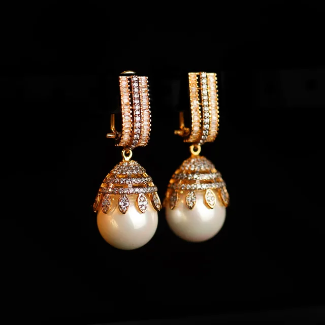 Mono Pearls by Jewels by RF, view 4