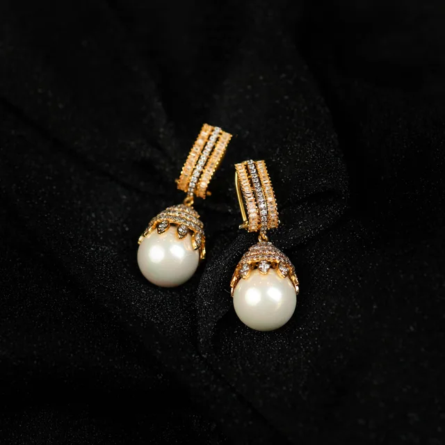 Mono Pearls by Jewels by RF, view 2