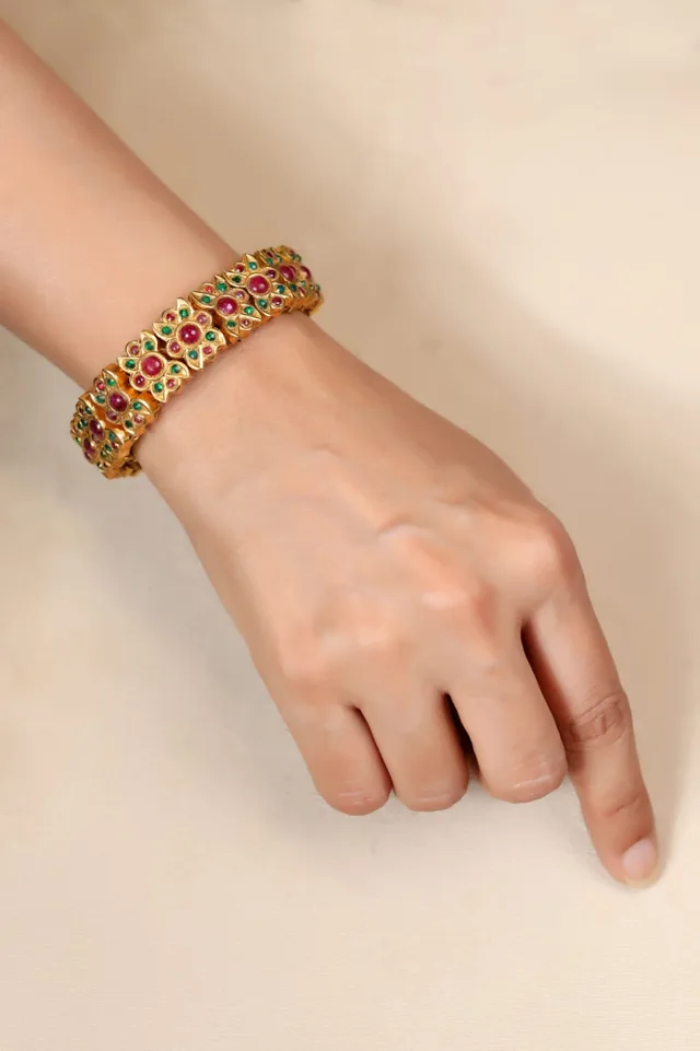Multi Kundan Cuff by Jewels by RF, view 2